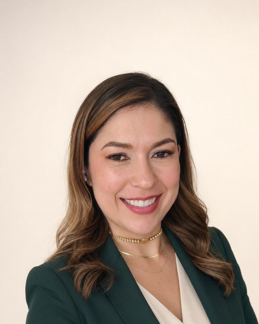 Sandra Vargas, abogada especialista en Derecho Administrativo y Contratación Estatal.